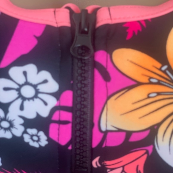 New ZeroXposur Double Strap Swimsuit with Skirt in Regular size 16.5 - Picture 12 of 13